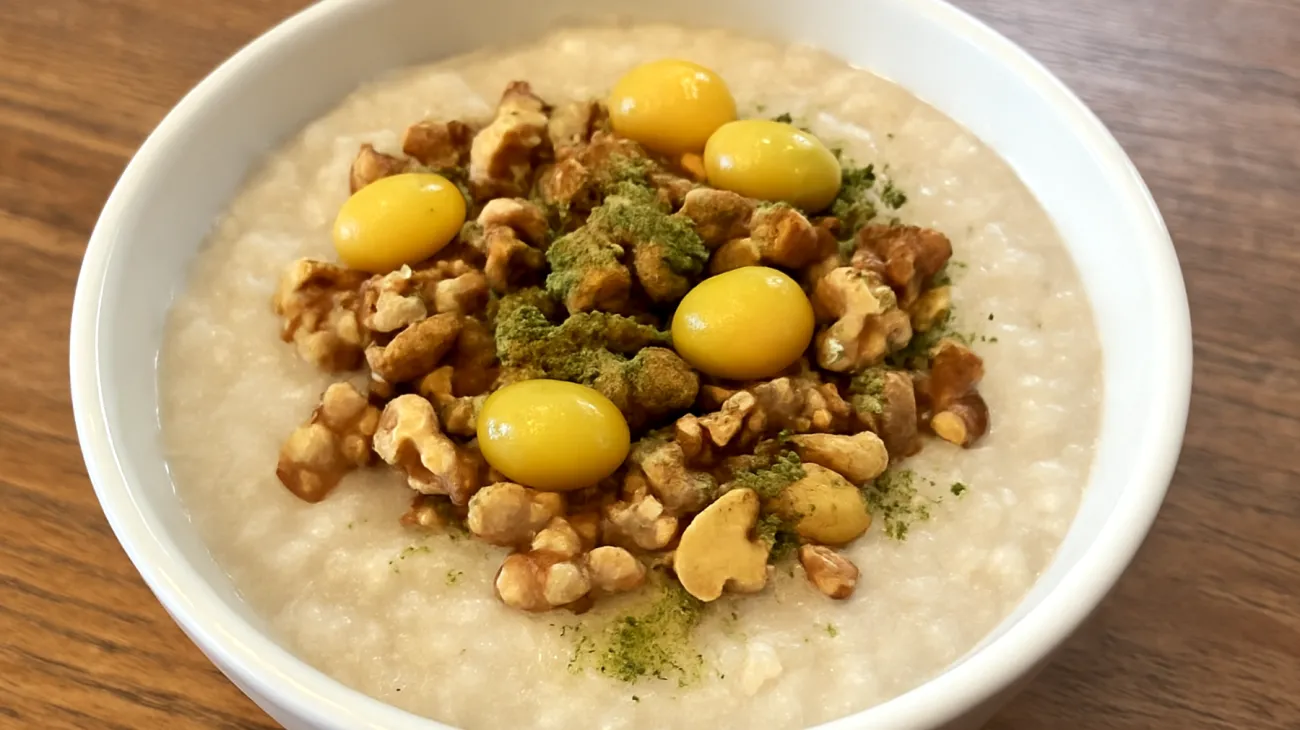 Ginkgo-Walnuss-Porridge mit Brahmi-Pulver"